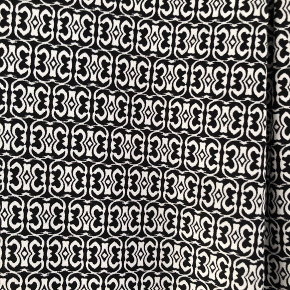 CJ Banks Blouse - Picture 5 of 6